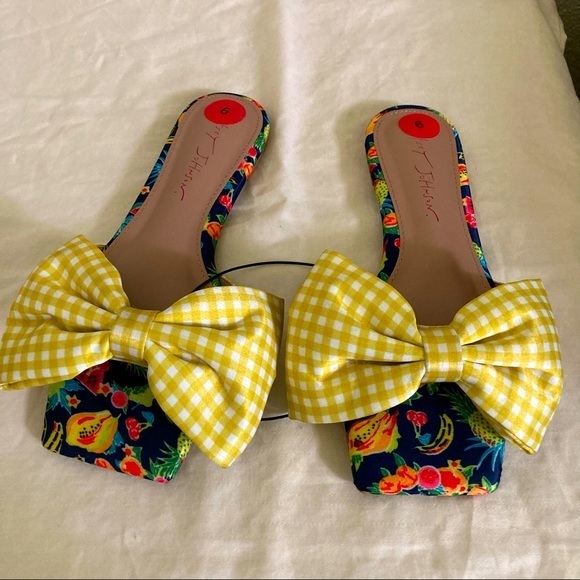 Betsey Johnson Shoes - BETSEY JOHNSON bow flats size 6 satin gingham yellow blue tropical fruit pattern